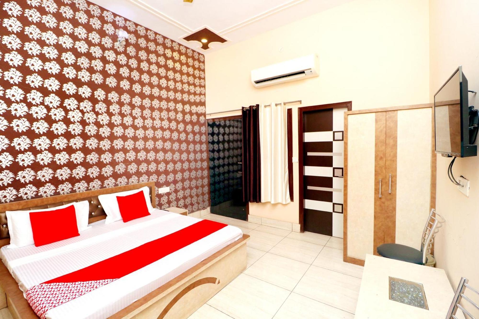 Hotel O Pushp Vatika Bhiwani Ngoại thất bức ảnh